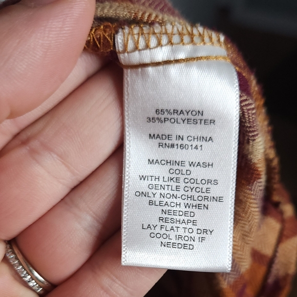 Frye• Ruffle orange/brown flacket button-down plaid shirt. Sz M - Picture 14 of 14